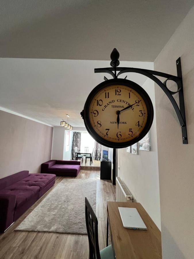 Nordic Sunny Apartment Suceava Esterno foto